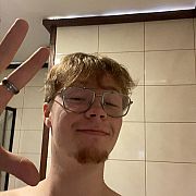 B00D - mężczyzna, 19 lat, Kraków