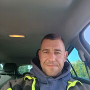 Maskot82 - muž, 39 let, Józefów