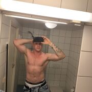 Adam8855 - muž, 18 let, Elbląg