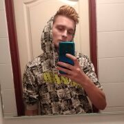 Przyczajonyyy - mężczyzna, 23 lat, Szczuczyn