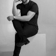 Dyskretnykochaneknadzis