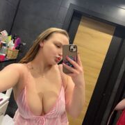 ParaSzukaPaniiii - pár (žena 24 let, muž 23 let), Świnoujście