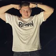 Konradgardecki - mężczyzna, 22 lat, Blachownia