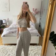 WiktoriaB - žena, 21 let, Warszawa