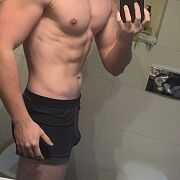 Kacperek92827 - mężczyzna, 21 lat, Warszawa