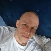 Emiloo22 - muž, 31 let, Grabów Nad Prosną