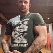 Dave69p - чоловік, 30 років, Bielefeld