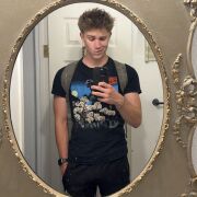 Kaaaaarol - мужчина, 18 лет, Warszawa