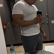 Kaktus180 - mężczyzna, 22 lat, Kraków