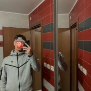 EloooXXD - мужчина, 26 лет, Łódź