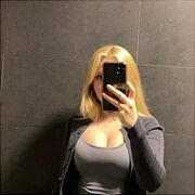 Malwina69 - жінка, 27 років, Gdańsk