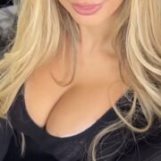 Blondiegirl9