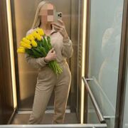 Sarita - жінка, 32 років, Warszawa