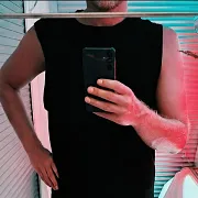 Adam199030