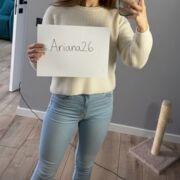 Ariana26