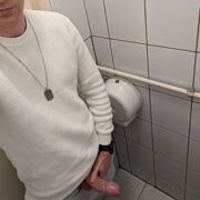 Tom570