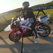 Ghjy